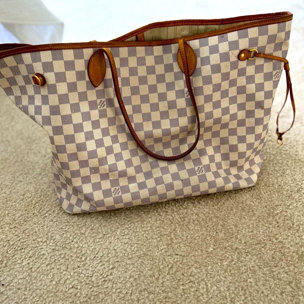 Authentic Louis Vuitton Neverfull GM